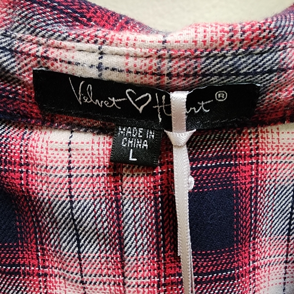 NWT VELVET HEART Button-up Shirt Red & Navy Plaid with Embroidered Flowers Large - Picture 5 of 11